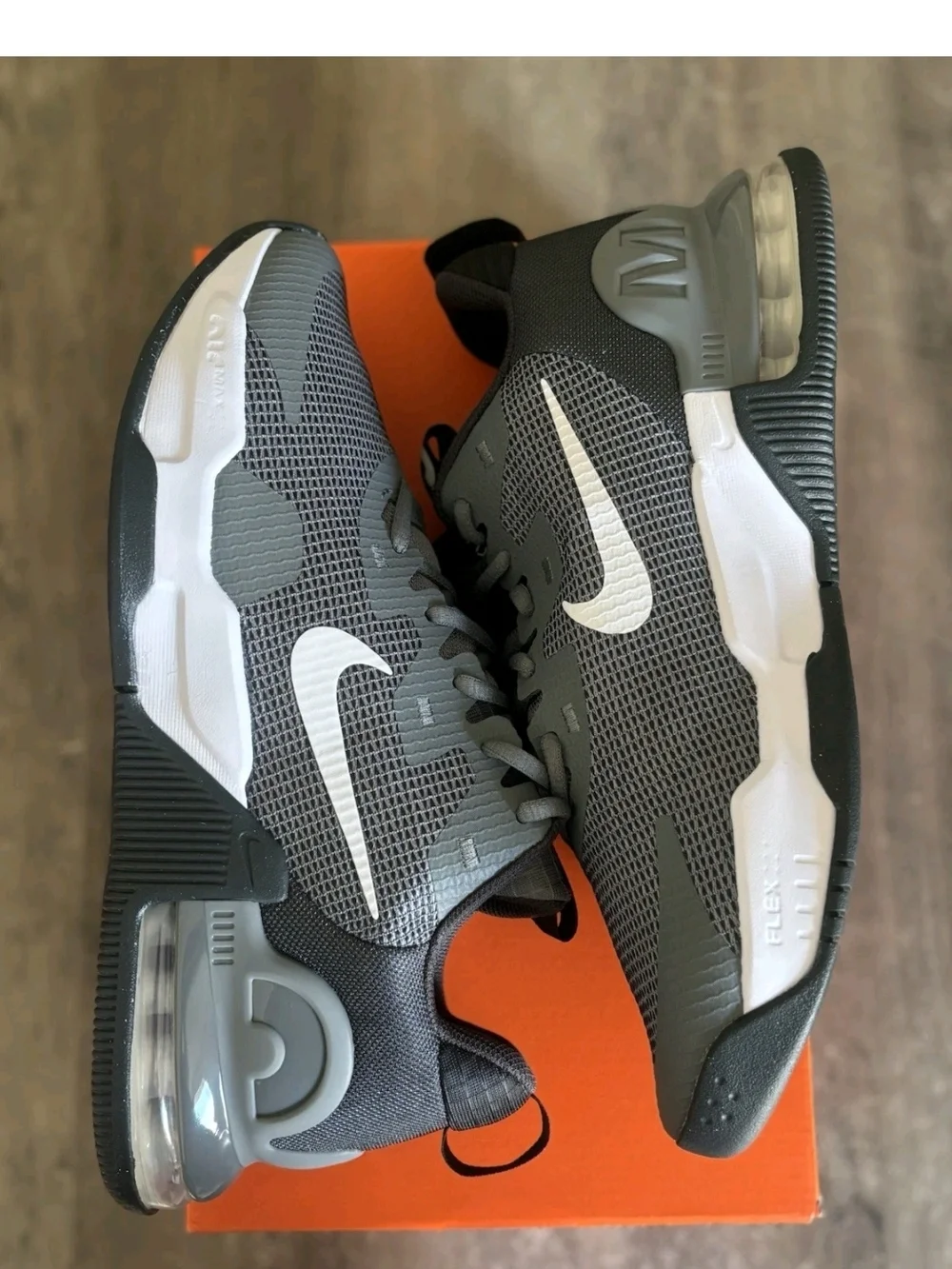 Nike Air Max Alpha Trainer 5 Cushioned  Sneakers Iron Grey Black Gum Mens 9.5 - Picture 5 of 7